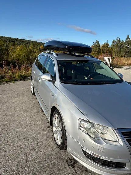 Volkswagen Passat 2010 photo 2