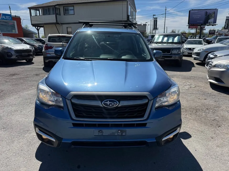 Subaru Forester 2018 photo 2