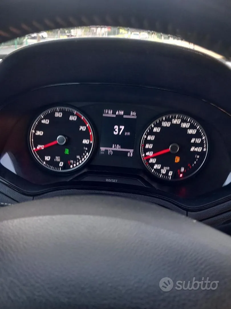 Seat Arona 2021 photo 4