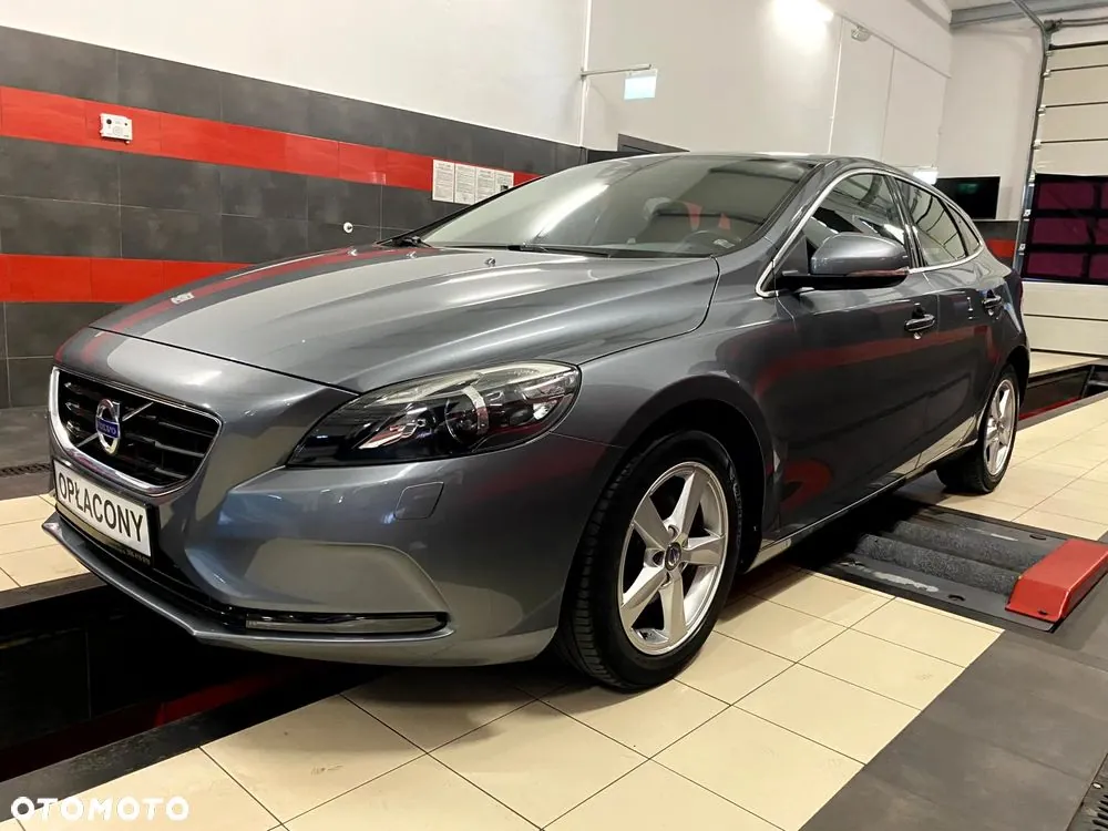 Volvo V40 2015 photo 2