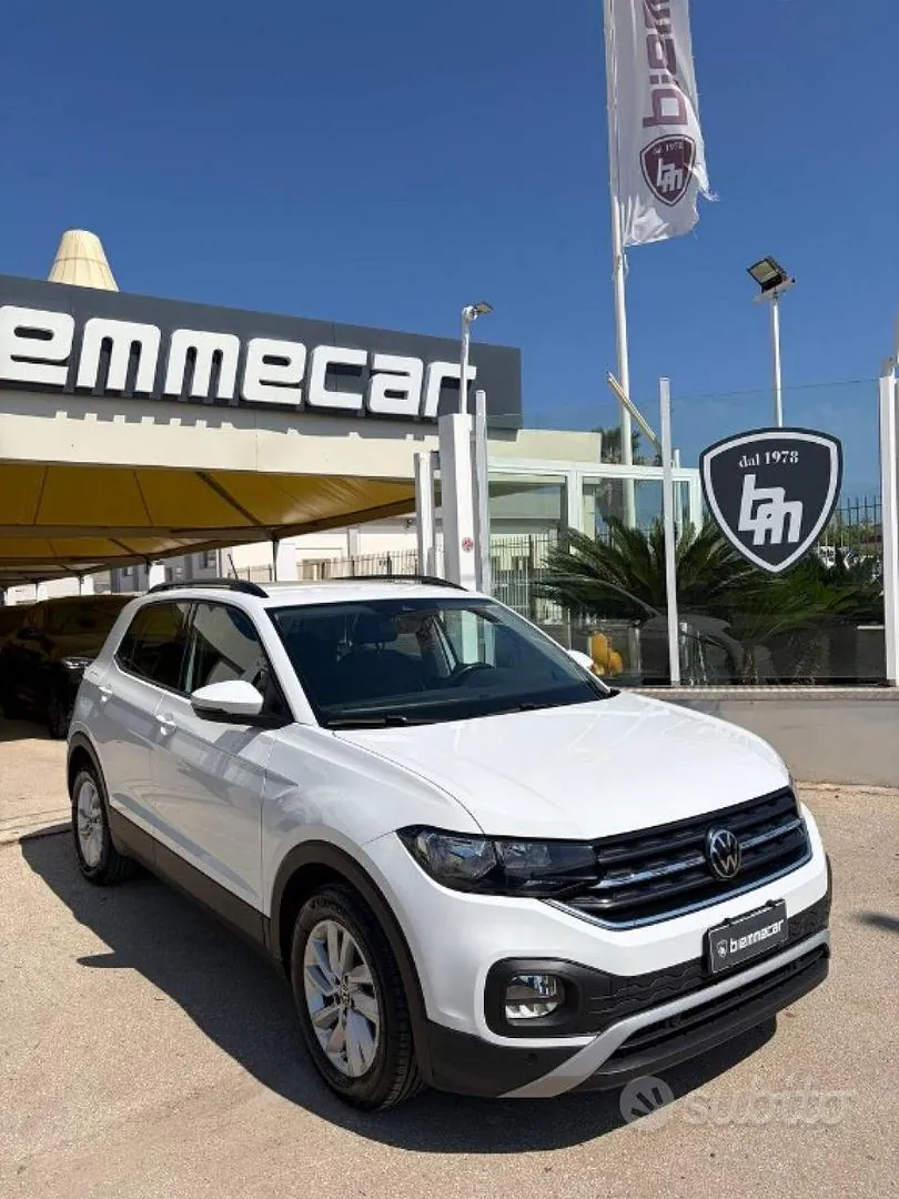 Volkswagen T-Cross 2022 photo 2