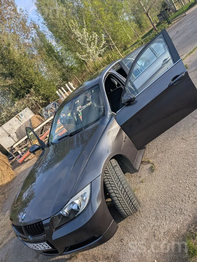 BMW 325 2005 photo 3