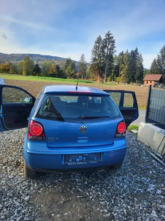 Volkswagen Polo 2007 photo 2