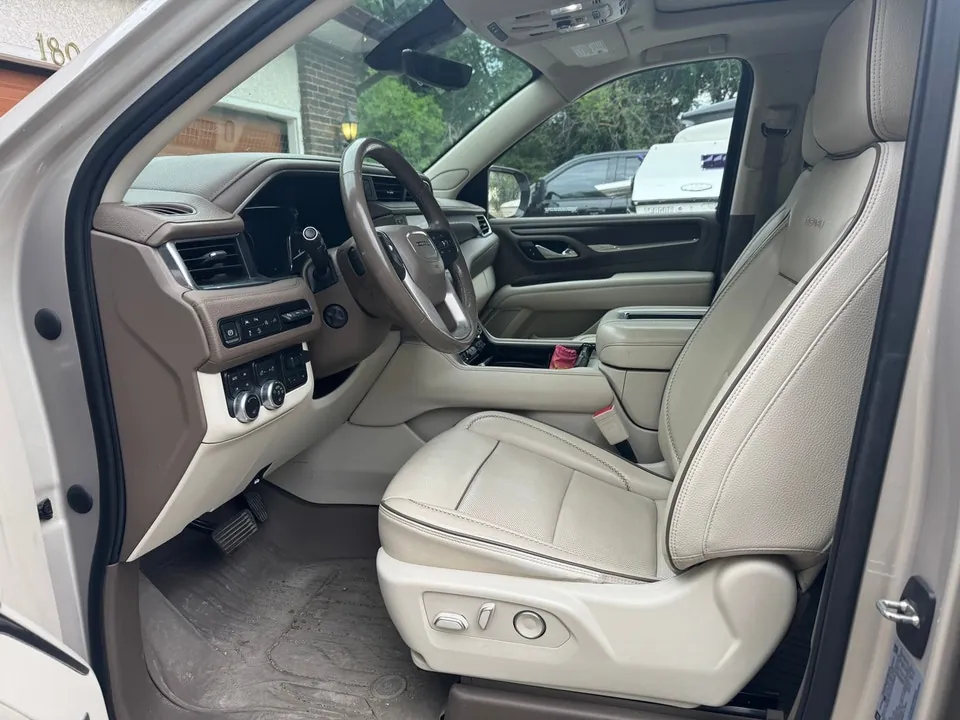 GMC Yukon Xl 2021 photo 3
