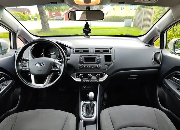 Kia Rio 2014 photo 5