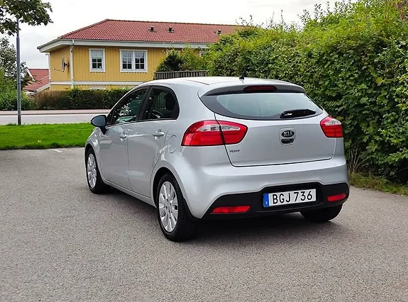 Kia Rio 2014 photo 4