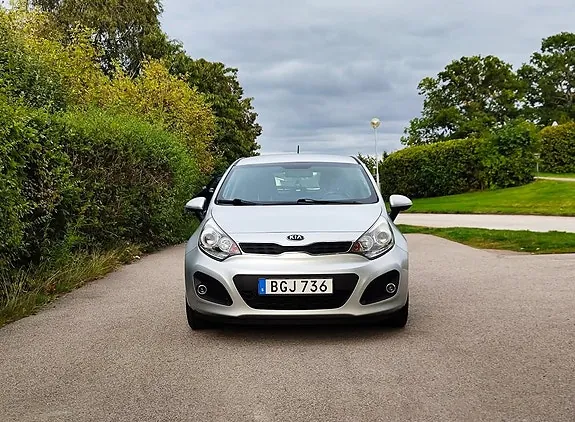 Kia Rio 2014 photo 2