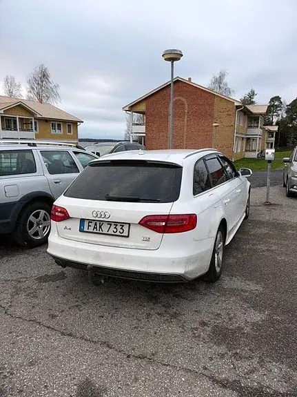 Audi A4 2015 photo 3