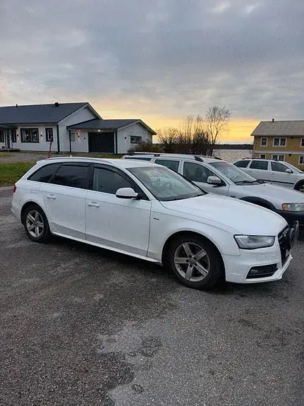 Audi A4 2015 photo 2