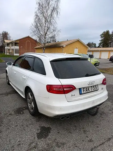 Audi A4 2015 photo 4