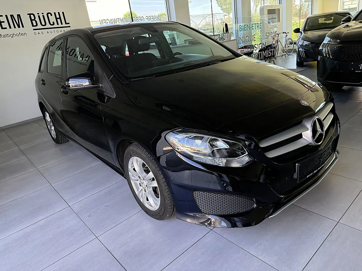 Mercedes-Benz B-Class 2015 photo 3