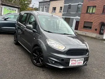 Ford Tourneo Courier 2016 photo 2