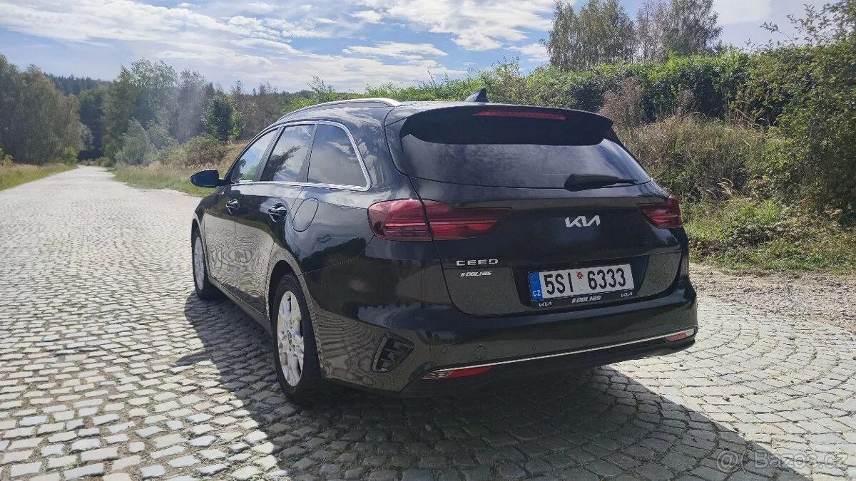 Kia Ceed Sw 2021 photo 3