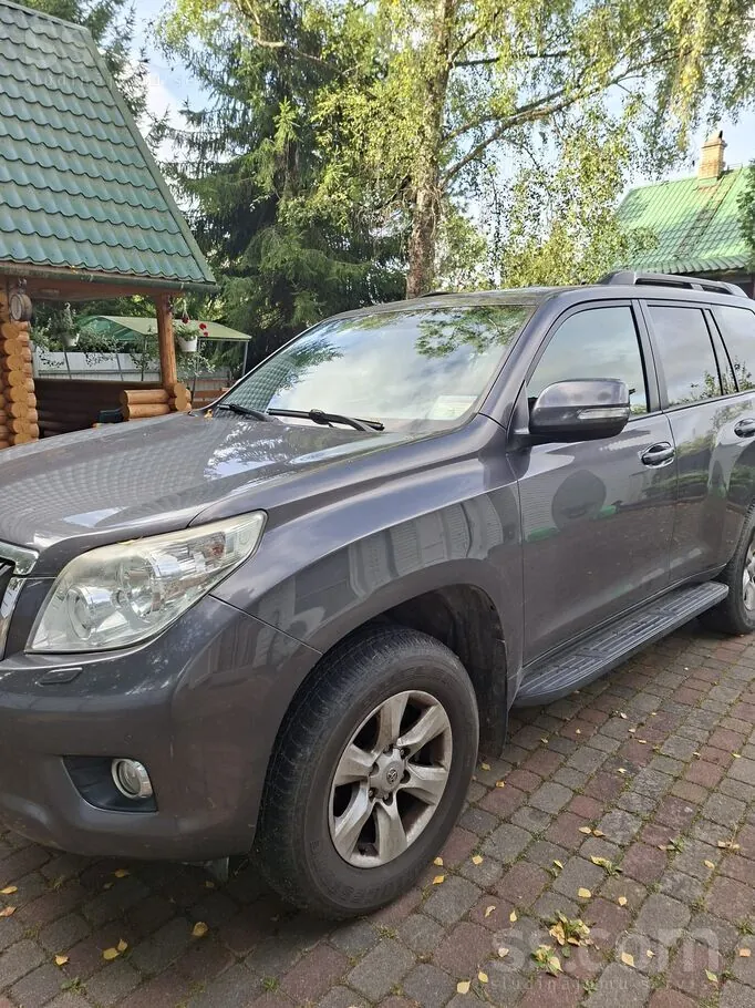 Toyota Land Cruiser 2013 photo 5