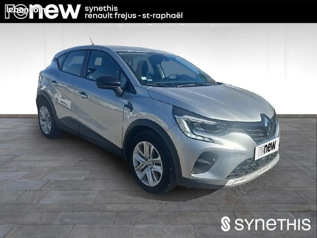 Renault Captur 2022 photo 2