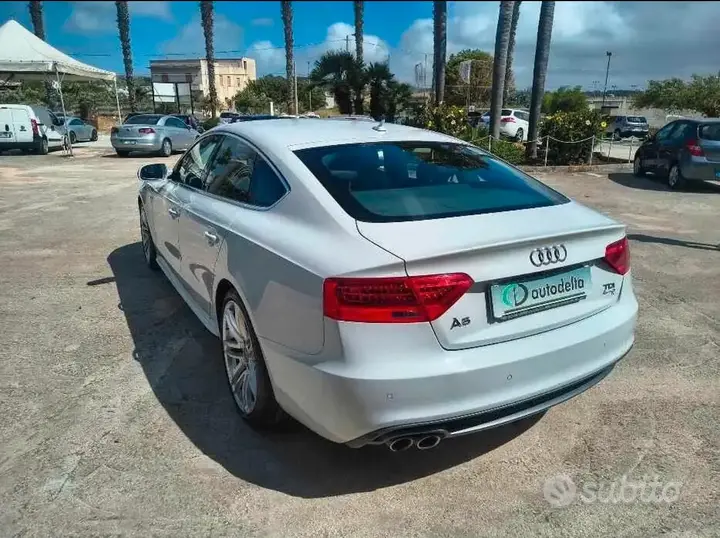 Audi A5 2016 photo 2