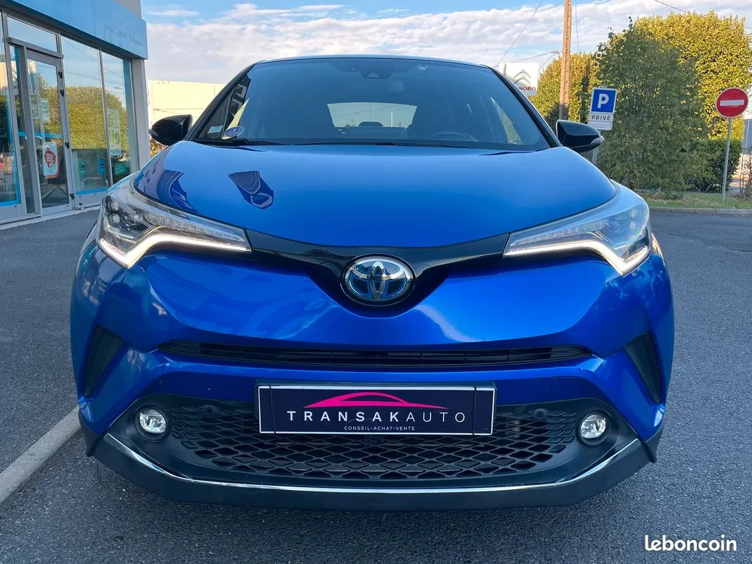 Toyota C-Hr 2019 photo 3