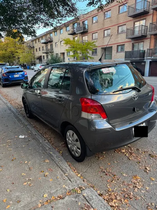 Toyota Yaris 2010 photo 4