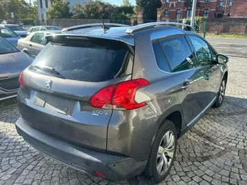 Peugeot 2008 2014 photo 2
