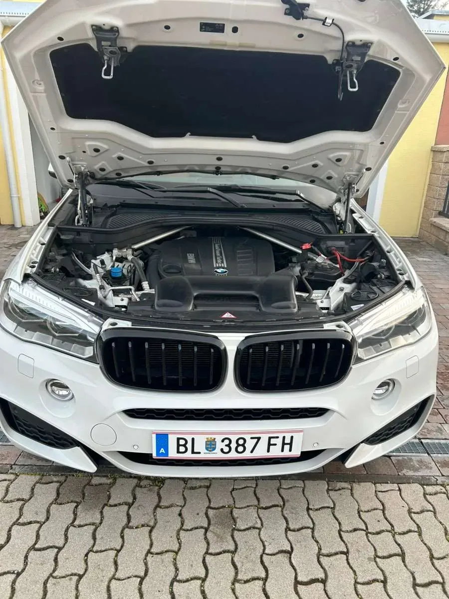BMW X6 2015 photo 2
