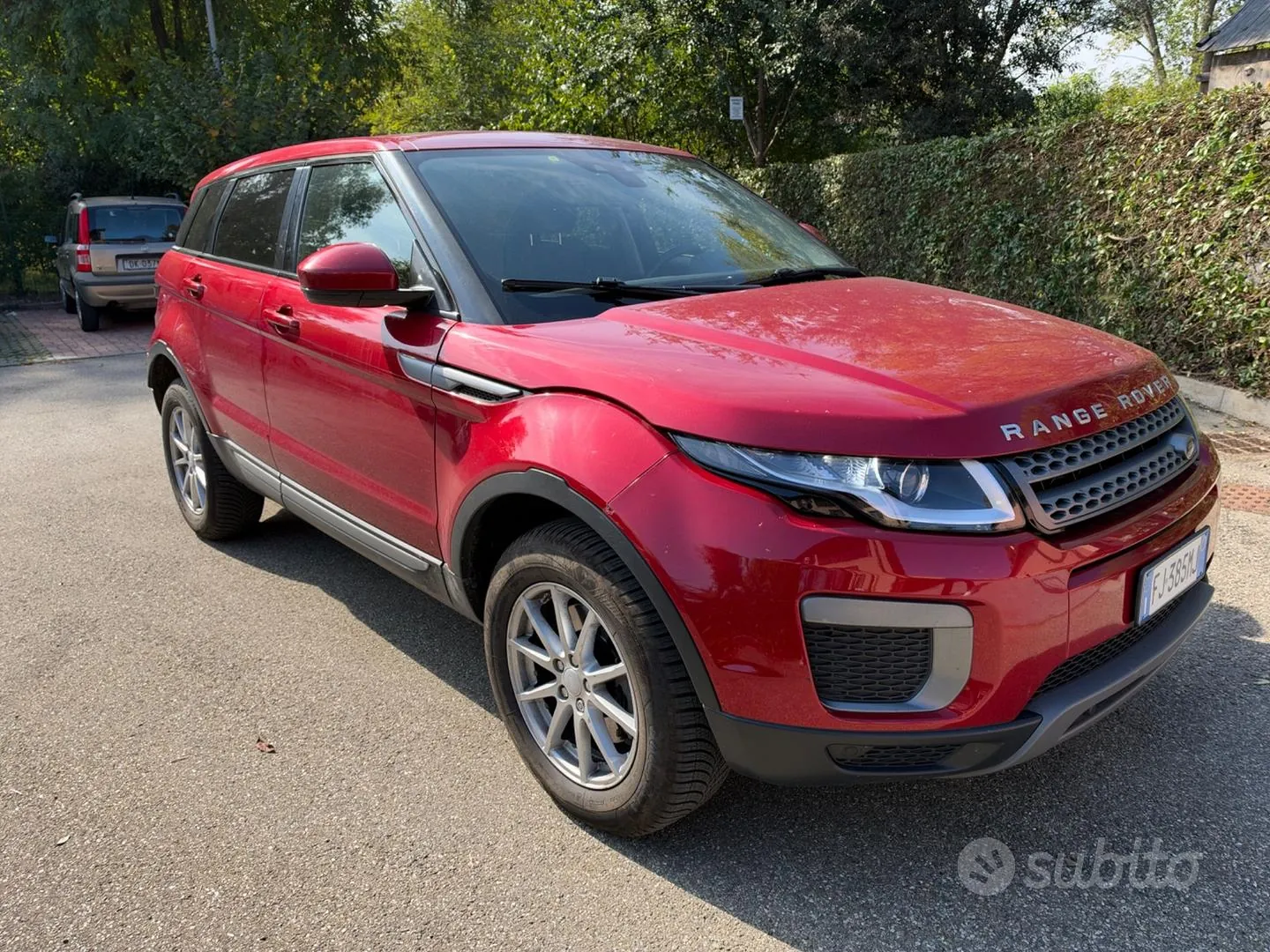 Land Rover Range Rover Evoque 2017 photo 3