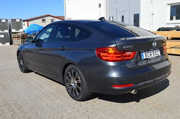 BMW 320 2014 photo 4