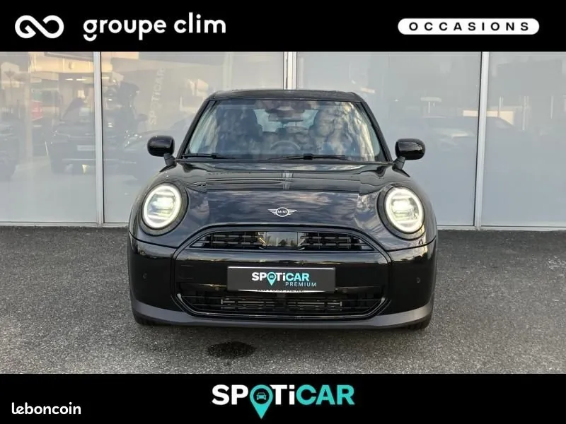 Mini Cooper 2024 photo 2