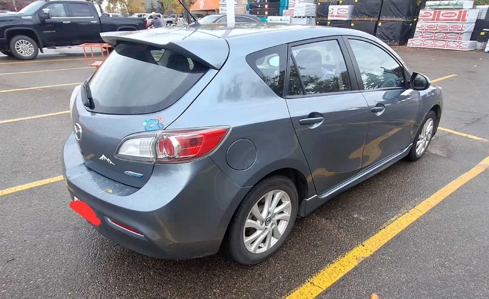 Mazda 3 Hatchback 2017 photo 3