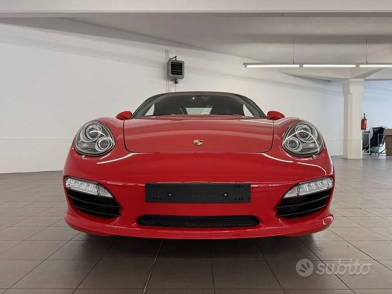 Porsche Boxster 2010 photo 2