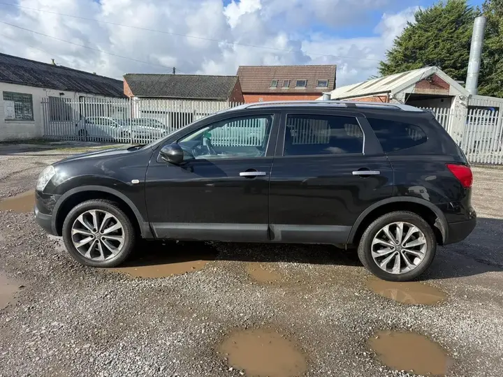 Nissan Qashqai 2009 photo 4