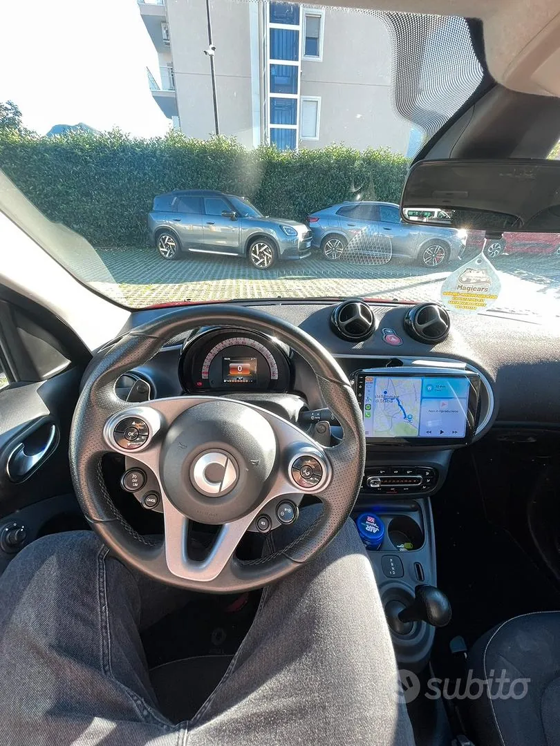 Smart Forfour 2018 photo 4