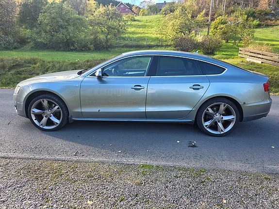 Audi A5 2009 photo 3