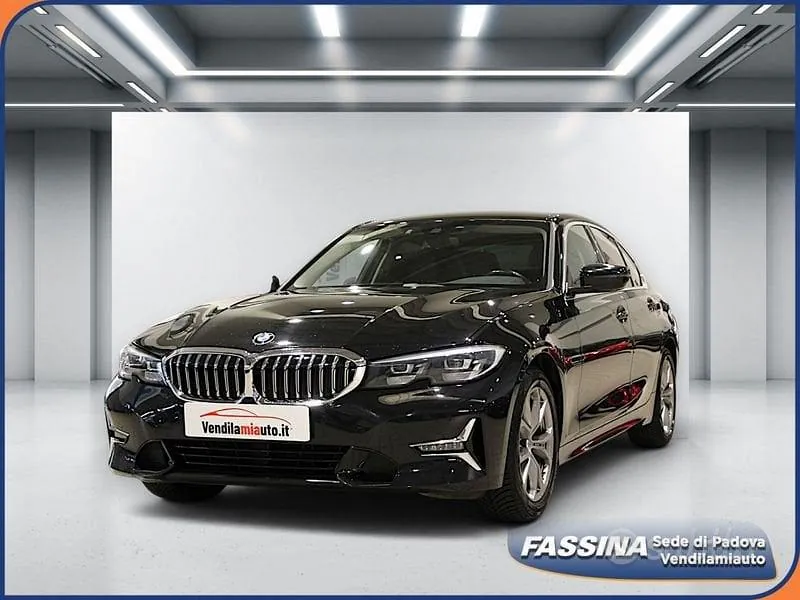 BMW 3 Series 2019 photo 3