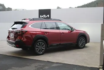 Subaru Outback 2024 photo 4