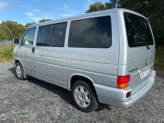 Volkswagen Multivan 2003 photo 3