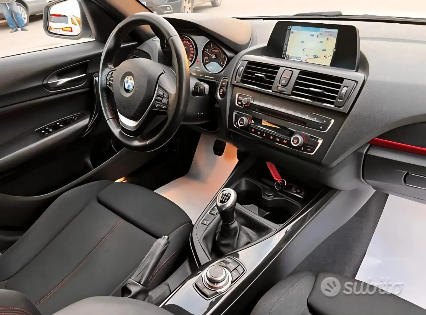 BMW 118D 2015 photo 5
