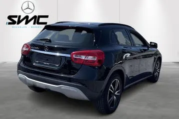 Mercedes-Benz Gla 2017 photo 2