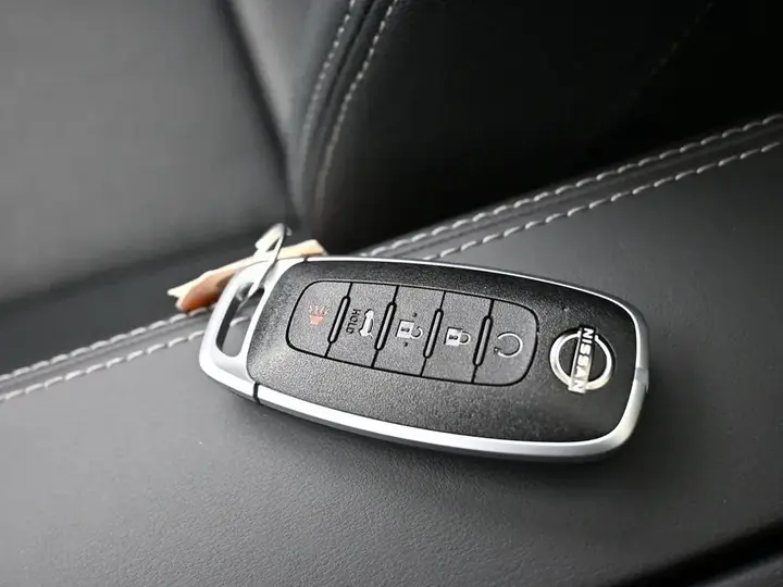 Nissan Rogue 2026 photo 5