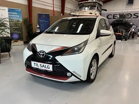 Toyota Aygo 2017 photo 2