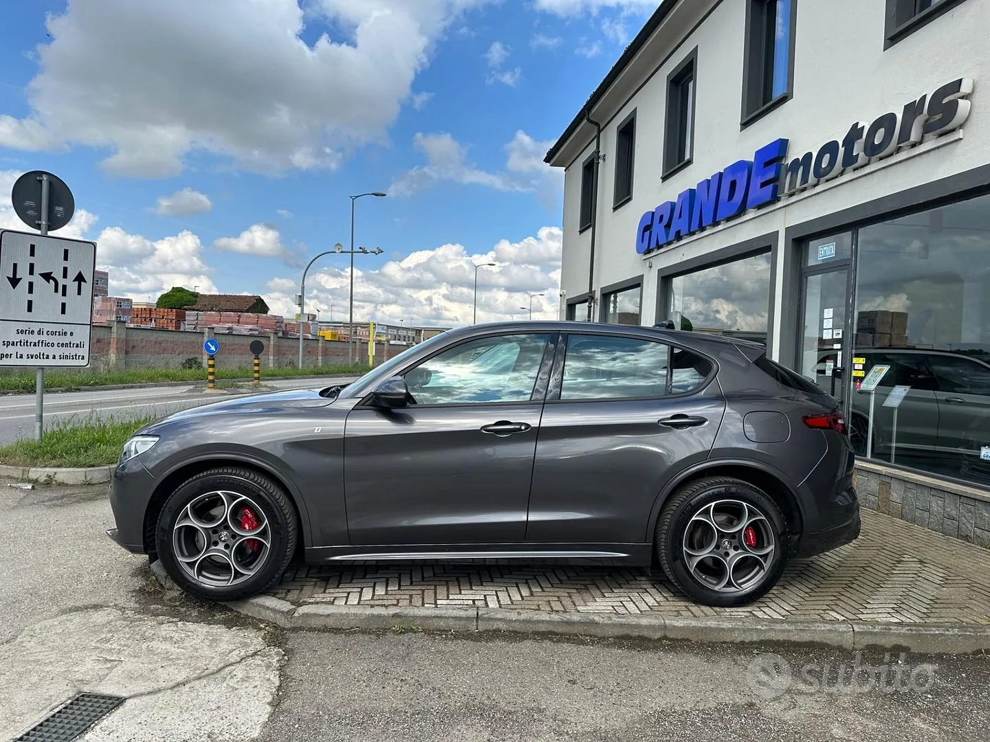Alfa Romeo Stelvio 2022 photo 3
