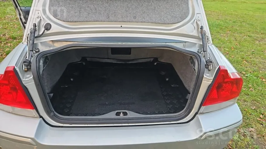 Volvo S60 2008 photo 5