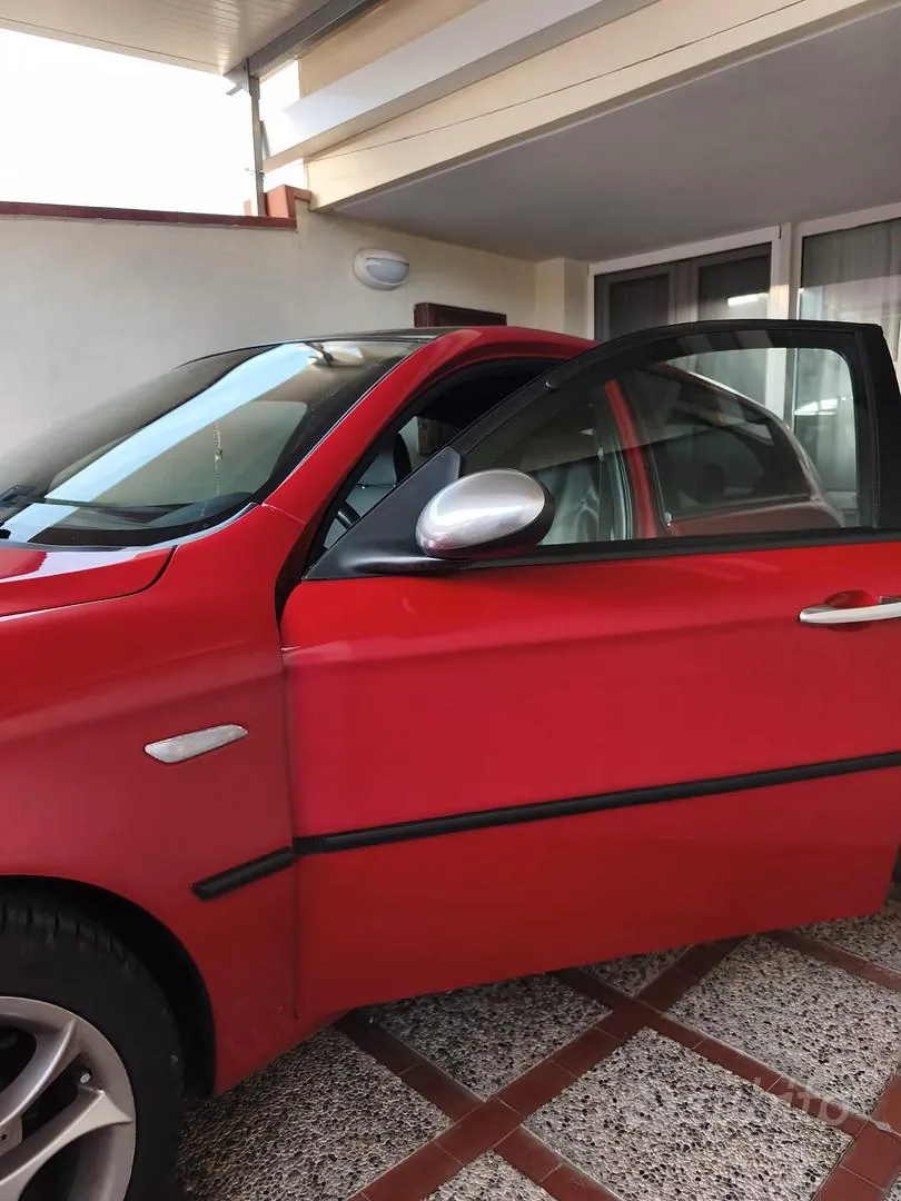 Alfa Romeo 147