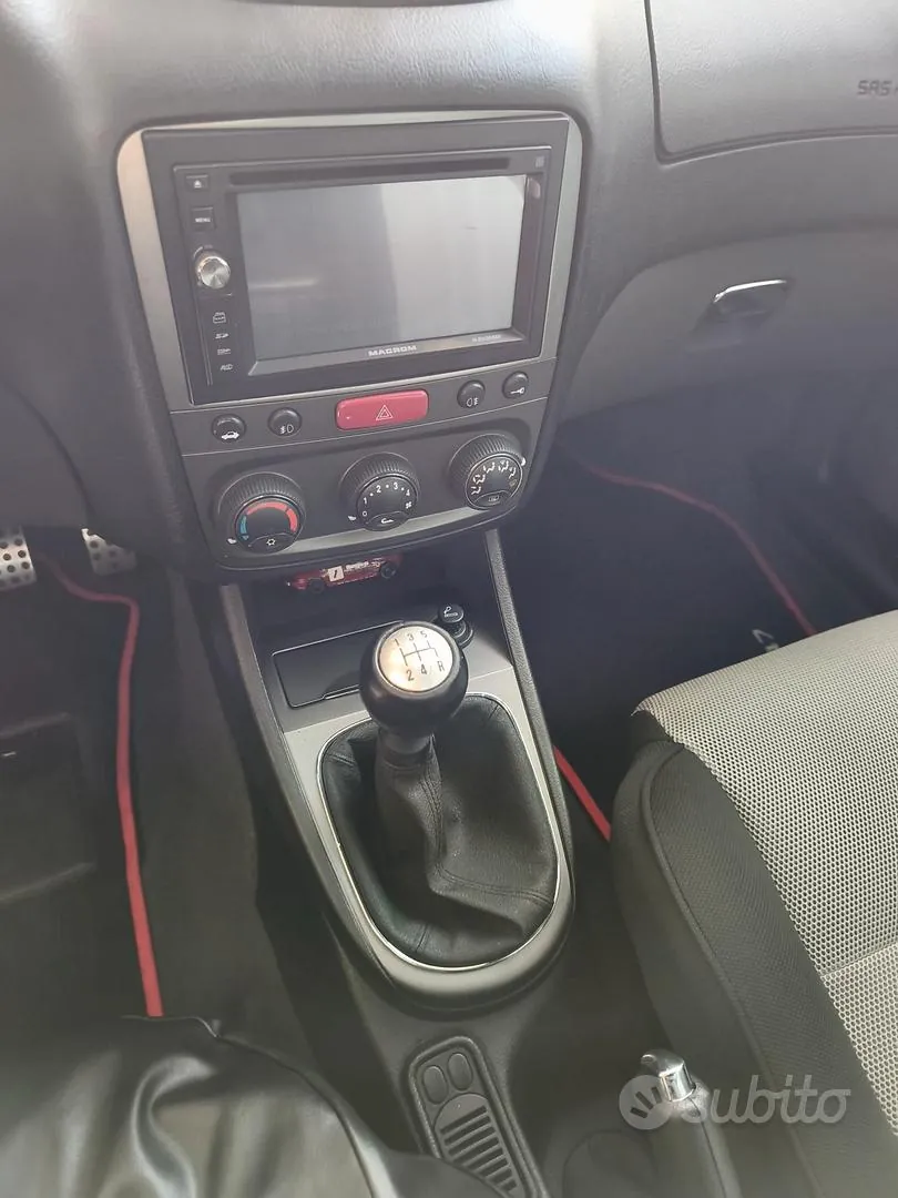 Alfa Romeo 147 2008 photo 4