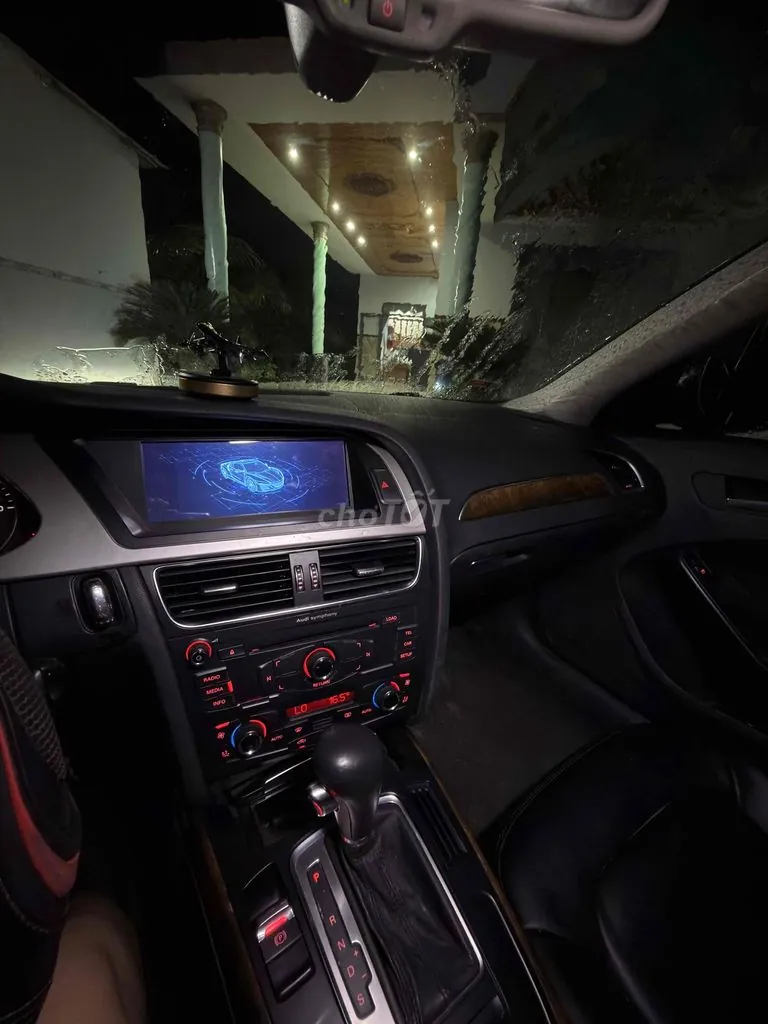 Audi A4 2009 photo 3