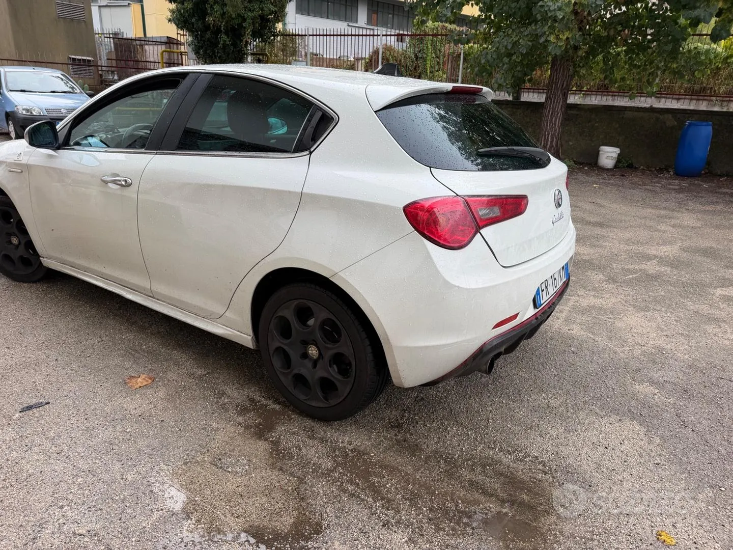 Alfa Romeo Giulietta 2012 photo 2