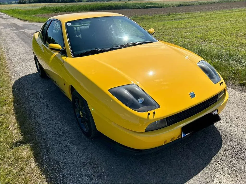 Fiat Coupé 1995 photo 3