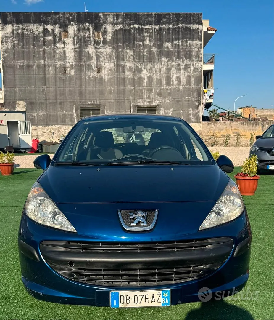 Peugeot 207
