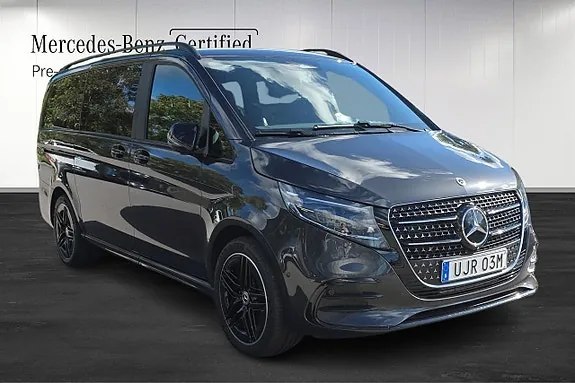 Mercedes-Benz V300 2026 photo 2