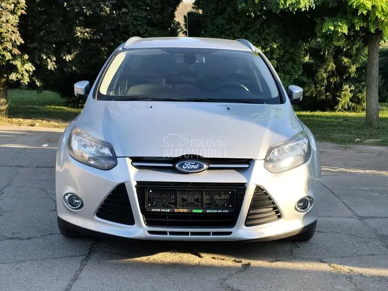 Ford Focus 2015 photo 2