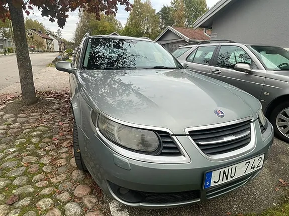 Saab 9-5 2009 photo 2